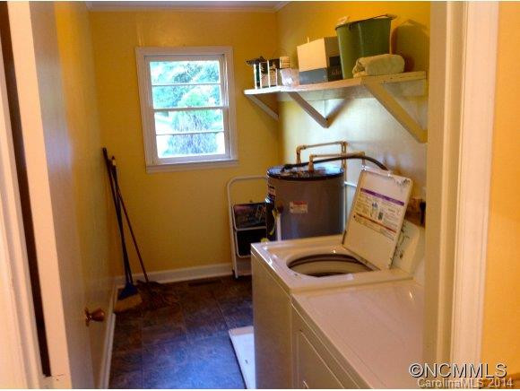 399 Sherwood Forest Drive - Photo 2