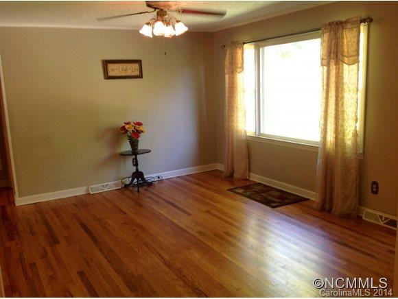 399 Sherwood Forest Drive - Photo 5