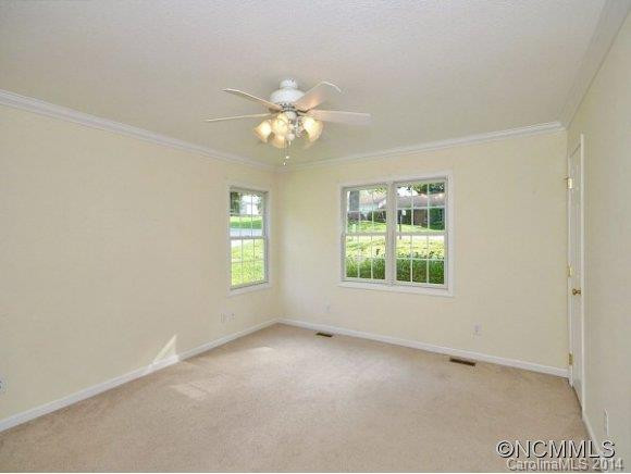 214 OAKMONT DRIVE - Photo 11