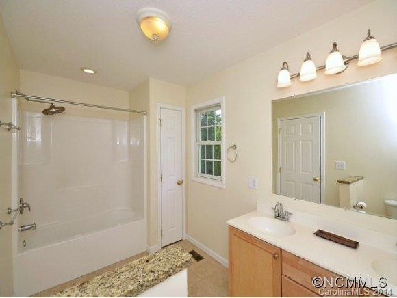 214 OAKMONT DRIVE - Photo 12