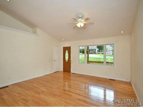 214 OAKMONT DRIVE - Photo 4