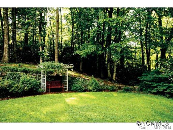 510 Valley View Drive - Photo 16