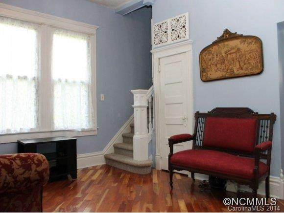 102 JODY STREET - Photo 6