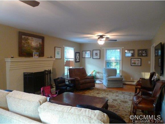 237 West Park Dr - Photo 2