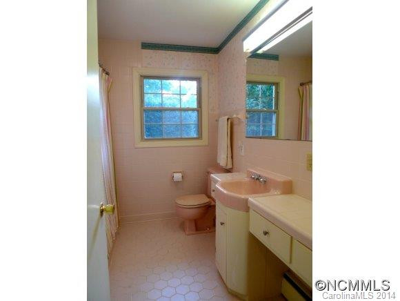 237 West Park Dr - Photo 11