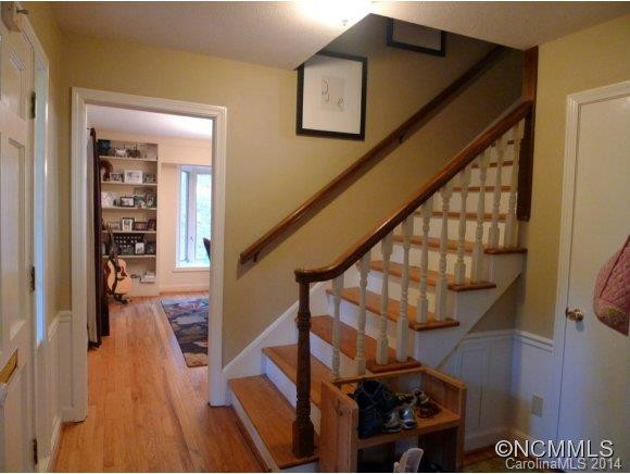 237 West Park Dr - Photo 13