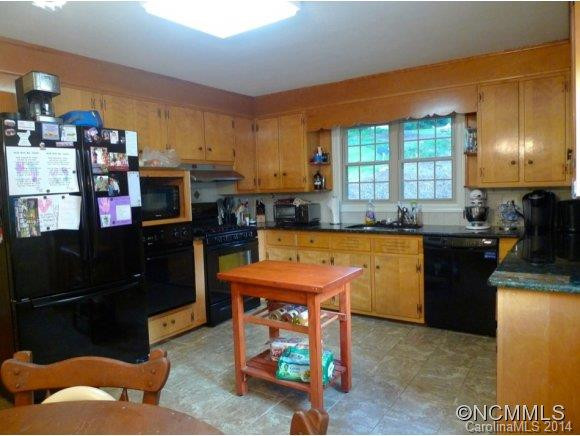 237 West Park Dr - Photo 4