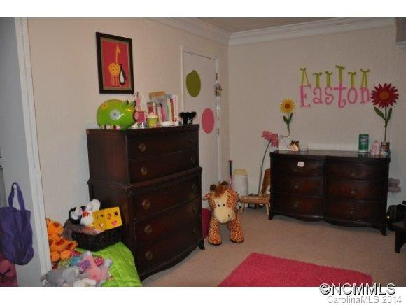585 Laurel Valley Drive - Photo 14