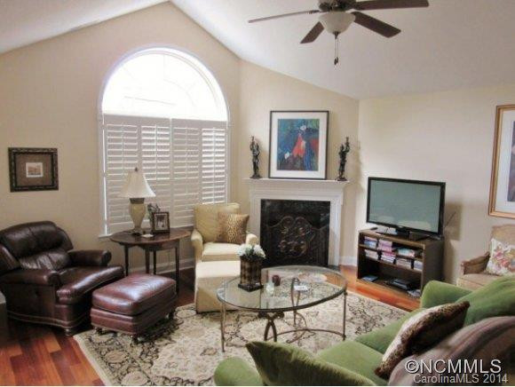 46 Mountain Meadow Circle - Photo 2