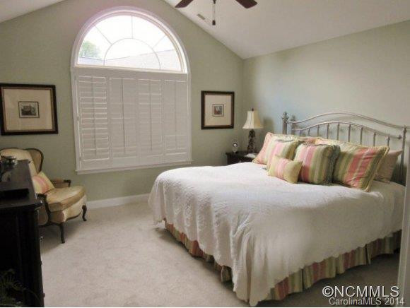 46 Mountain Meadow Circle - Photo 11