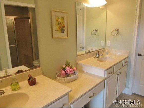 46 Mountain Meadow Circle - Photo 12