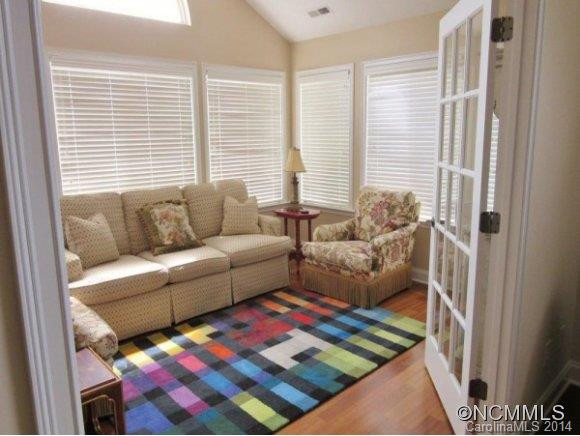 46 Mountain Meadow Circle - Photo 3