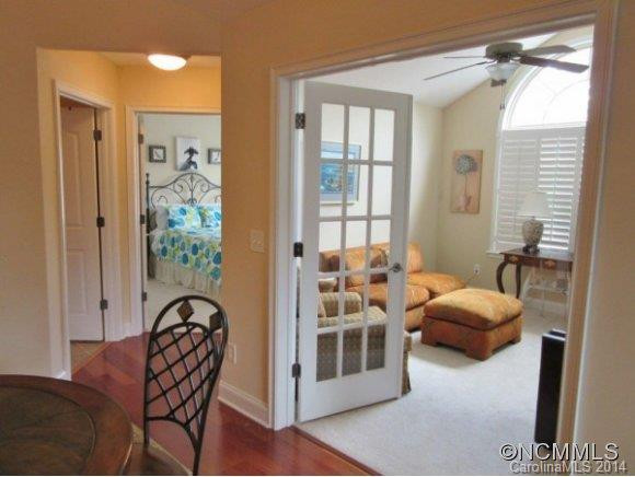 46 Mountain Meadow Circle - Photo 10