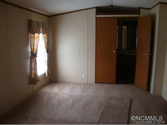 326 Abbott Rd - Photo 6