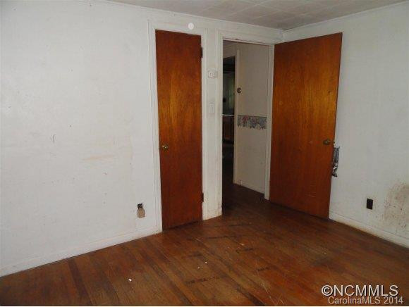 586 Long Shoals Road - Photo 14