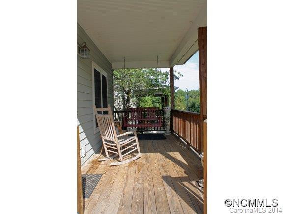 2 Cottage Court - Photo 2