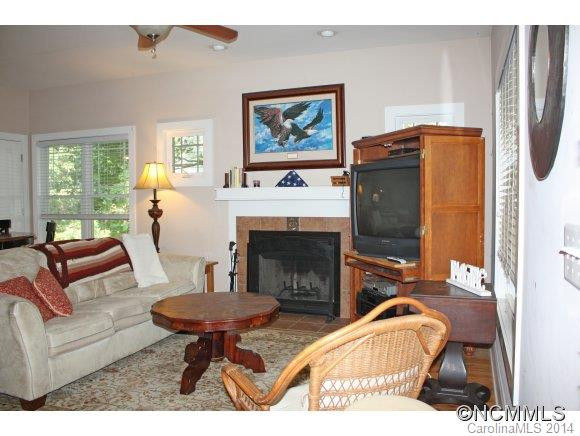 2 Cottage Court - Photo 5