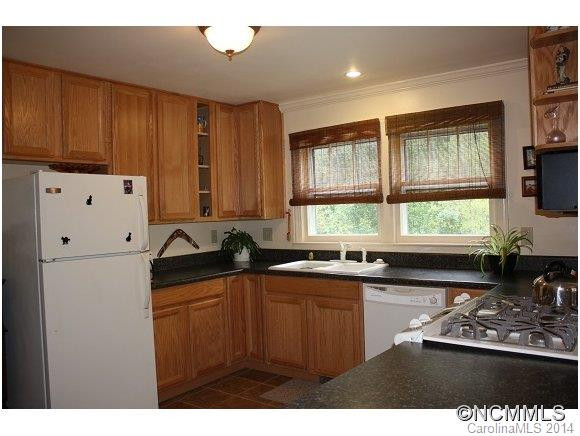 137 Park Street - Photo 5