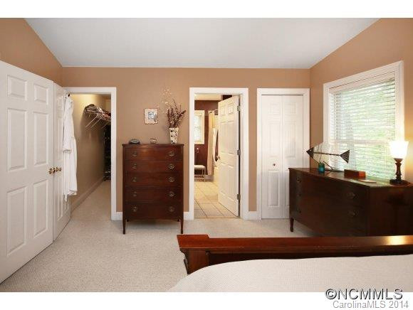 8 Silver Springs Drive - Photo 8