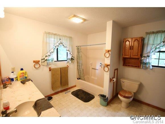 241 Hookers Gap Road Road - Photo 12