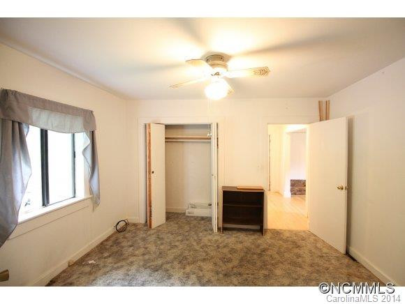 241 Hookers Gap Road Road - Photo 13