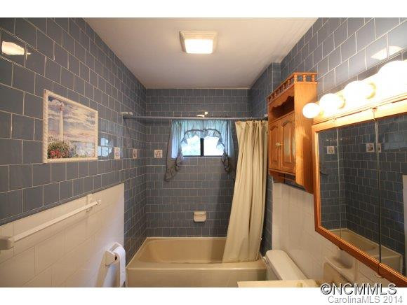 241 Hookers Gap Road Road - Photo 15