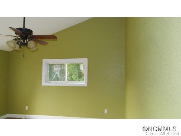 401 Forest Hill Drive - Photo 5