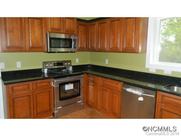 401 Forest Hill Drive - Photo 7