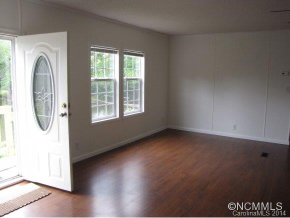 105 Bee Ridge Road - Photo 3