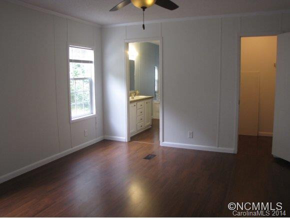 105 Bee Ridge Road - Photo 10