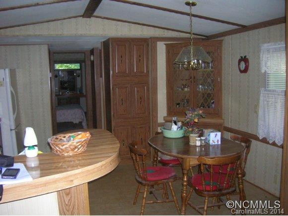 176 Clements Circle - Photo 4