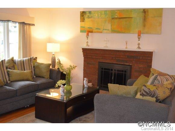 20 Hawthorne Ln - Photo 3