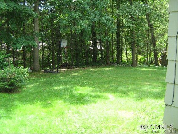 20 Hawthorne Ln - Photo 22