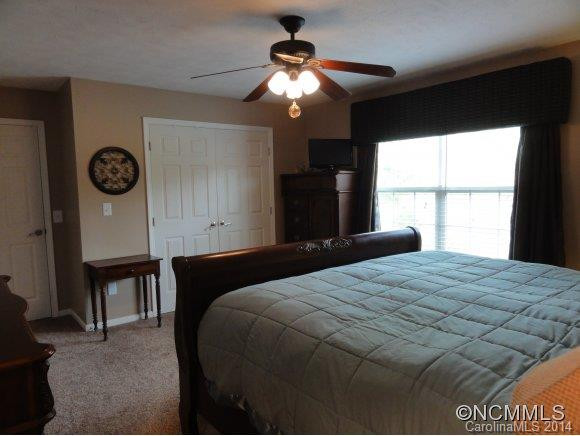 20 Inglescott Way - Photo 13