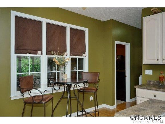 301 SHADECREST LANE - Photo 7