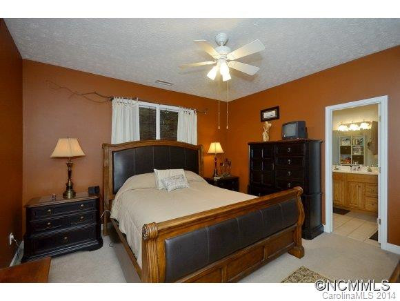 301 SHADECREST LANE - Photo 8