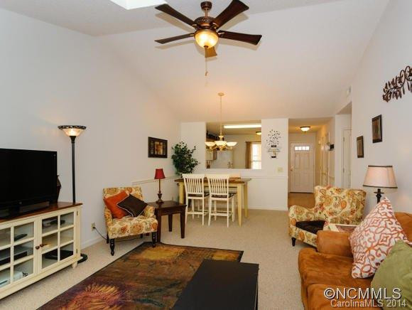 2004 Deermouse Way - Photo 3
