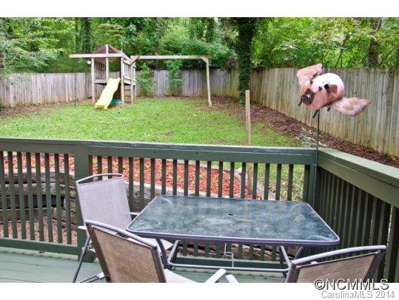 8 Bramblewood Rd - Photo 2