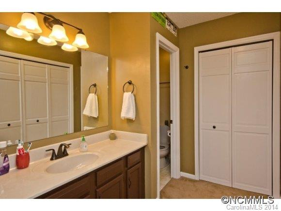 8 Bramblewood Rd - Photo 12