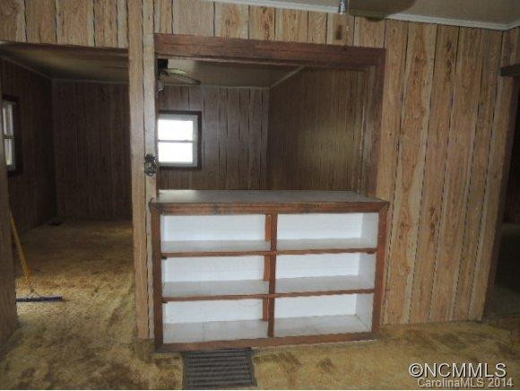 151 Johnson Street - Photo 2