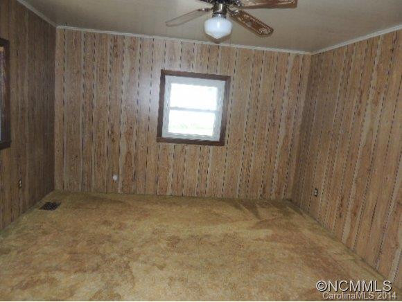151 Johnson Street - Photo 4