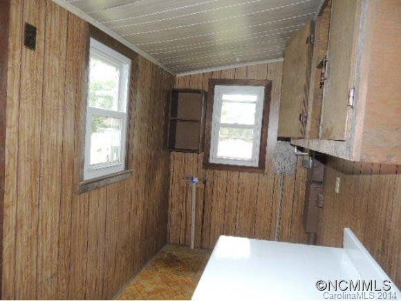 151 Johnson Street - Photo 5