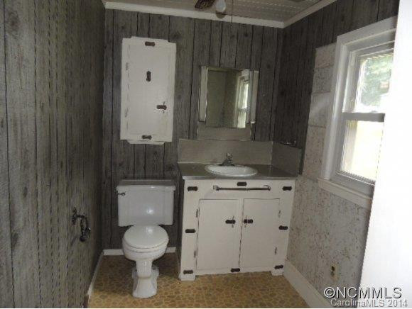 151 Johnson Street - Photo 6