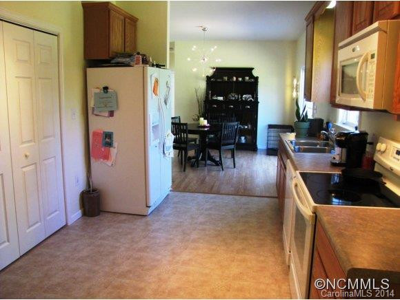 367 Overton Hills - Photo 5