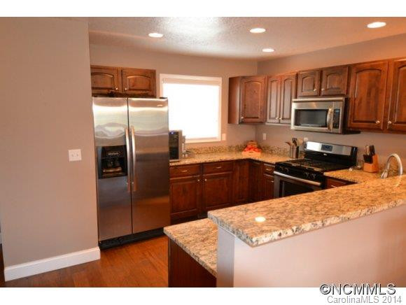 49 Rotunda Circle - Photo 16