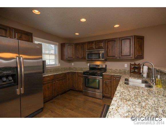 49 Rotunda Circle - Photo 3