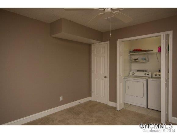 49 Rotunda Circle - Photo 22