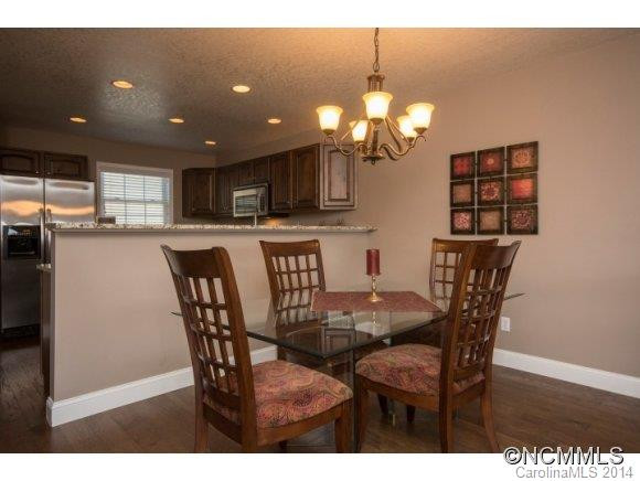 49 Rotunda Circle - Photo 5