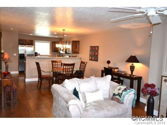 49 Rotunda Circle - Photo 7