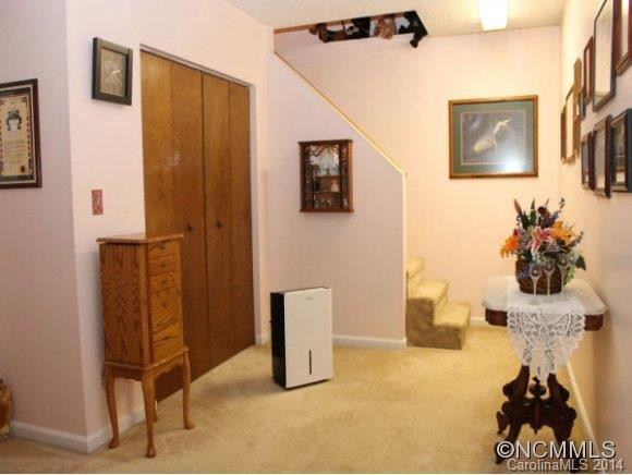 43 GRIFFIN DRIVE - Photo 10